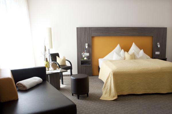 Hotel Pension Linner (Erding)